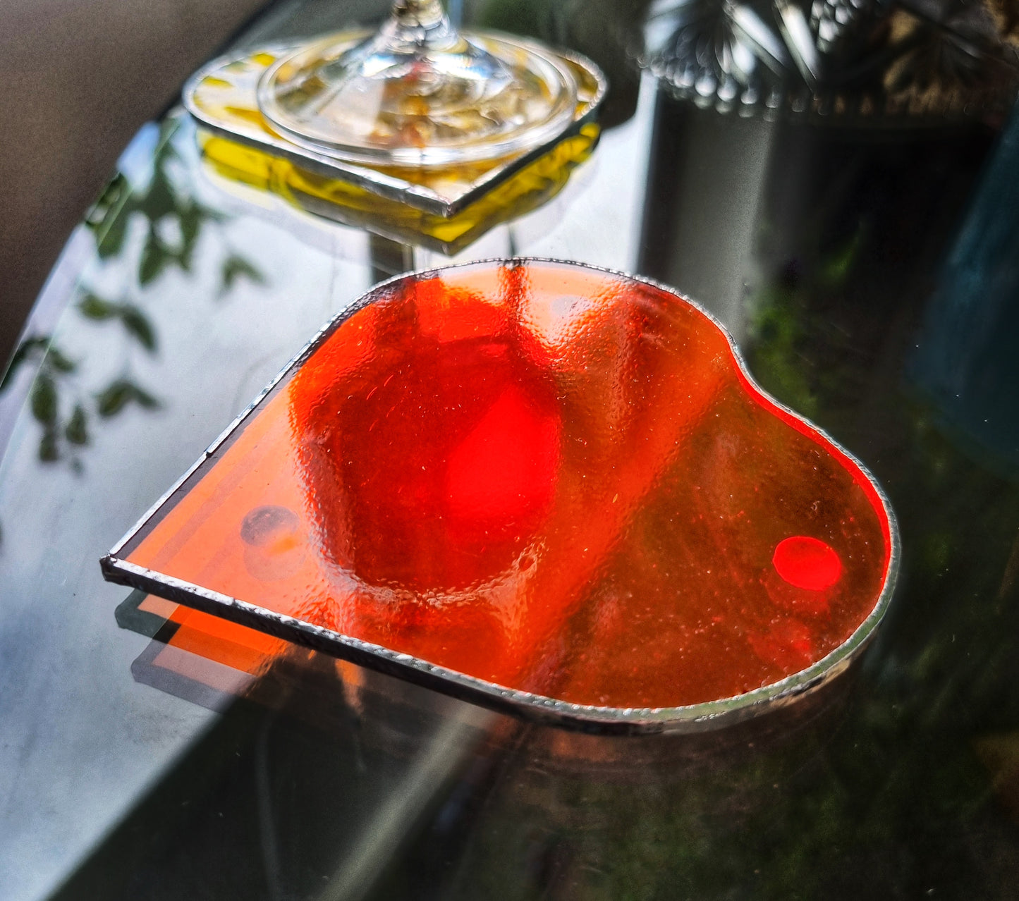 Heart-Shaped Glass Coaster - Retro Orange - NEW