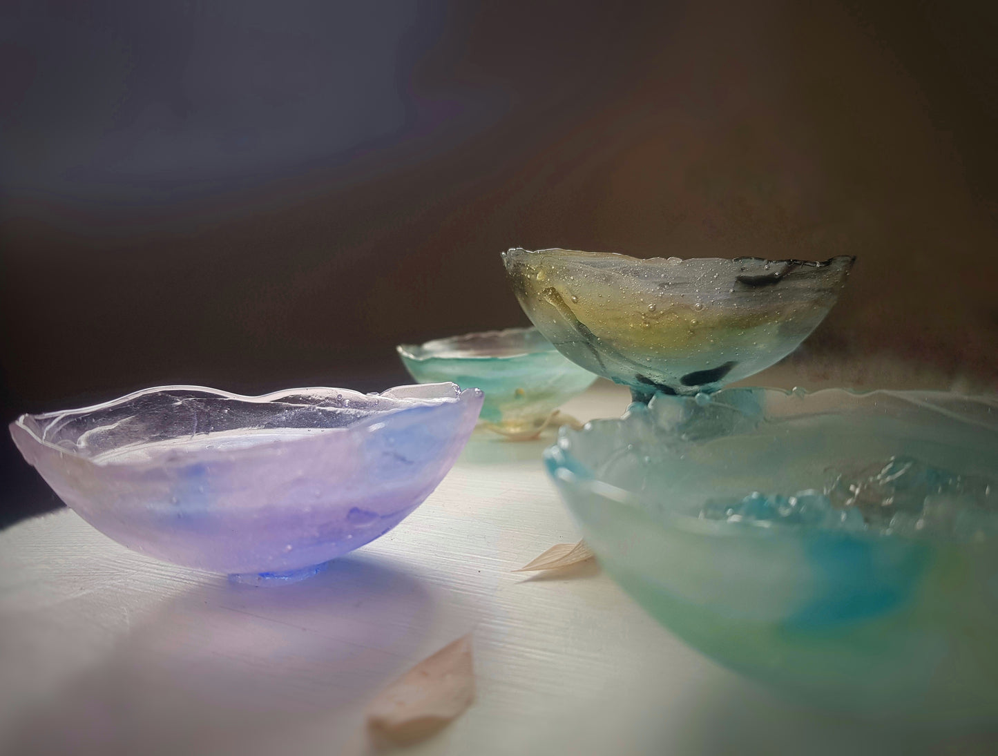 Cast Glass - Floating rose & leaf bowl