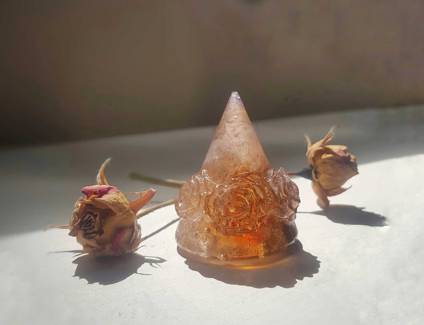 Cast glass - Ring holder , Triple Rose (limited one)