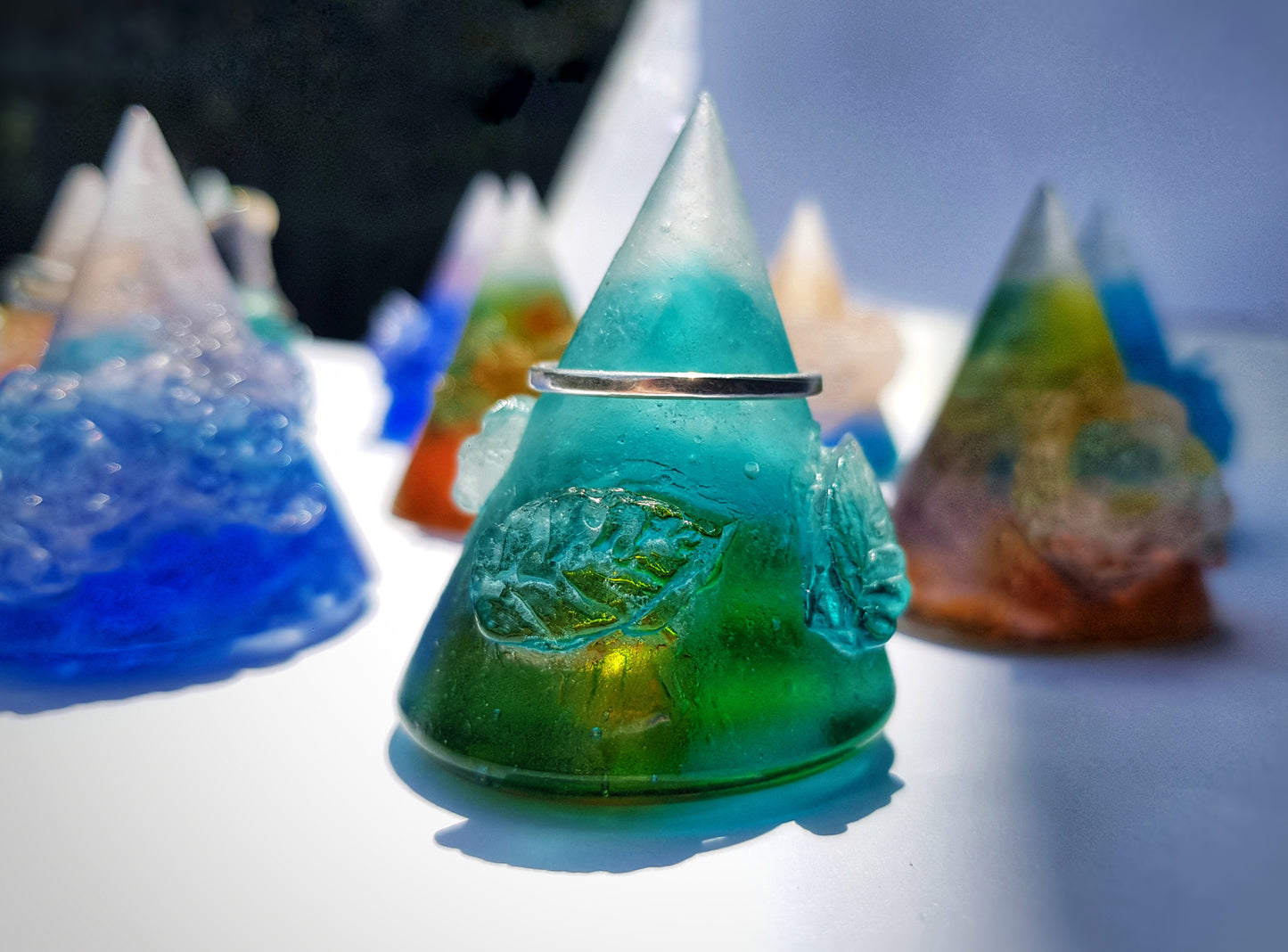 Cast glass - Ring holder , Leaf trail (limited one)