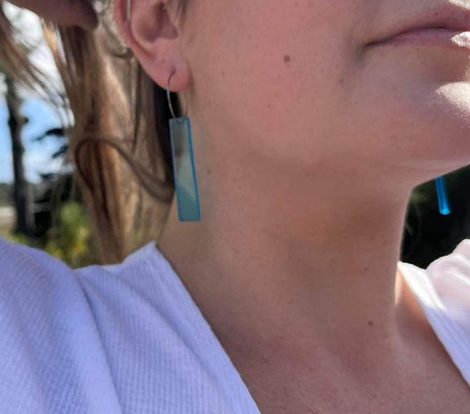 Long bar Earrings, 'sky' blue glass - Transparent